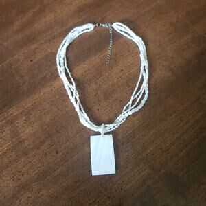 White Mother Of Pearl Glass Bead Multi Strand Choker Pendant Necklace 17-20in